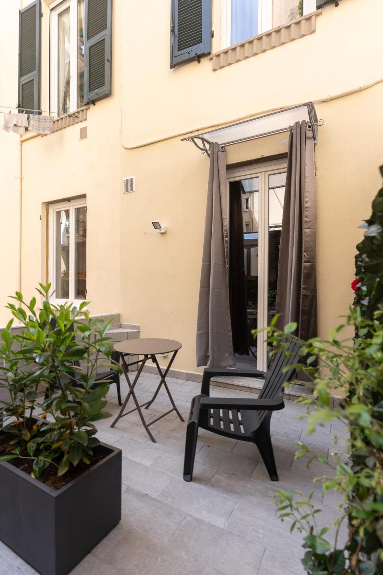 Adam Eric Bed & Breakfast La Spezia Bagian luar foto