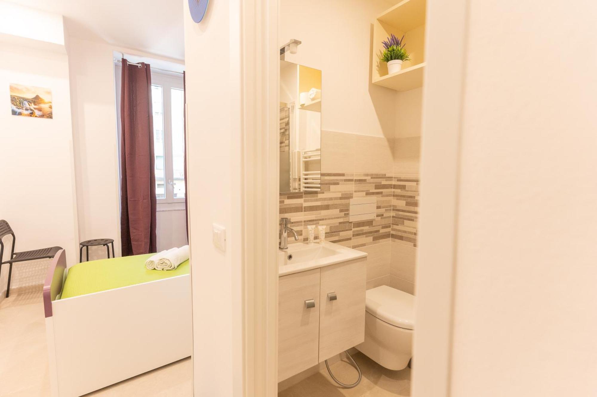 Adam Eric Bed & Breakfast La Spezia Ruang foto